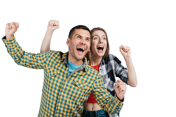 PSD gratuit couple faisant des gestes ensemble