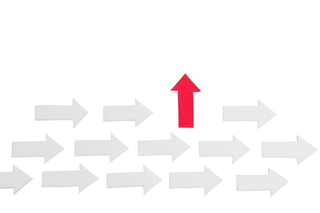 Direction indiquée par la flèche isolée