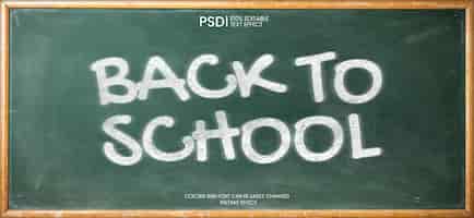 PSD gratuit effet de texte pour la rentrée scolaire sur le tableau noir de l'école verte