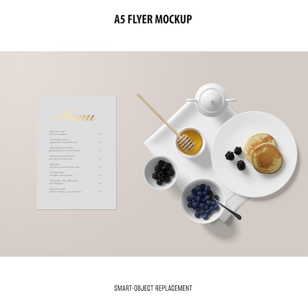 PSD gratuit flyer mockup dans un bureau