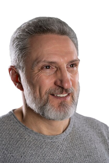 Gros plan sur le portrait du vieil homme