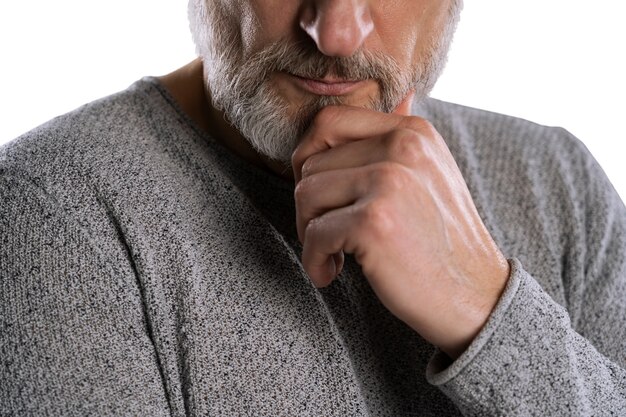 Gros plan sur le portrait du vieil homme