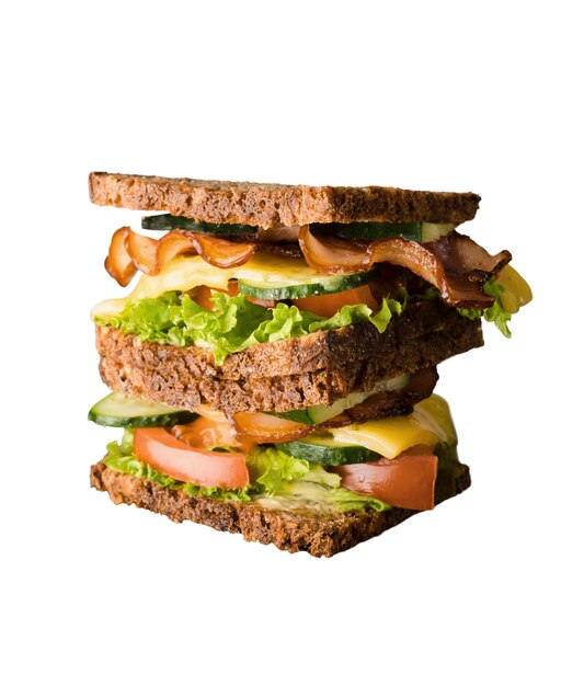 En gros plan sur le sandwich isolé