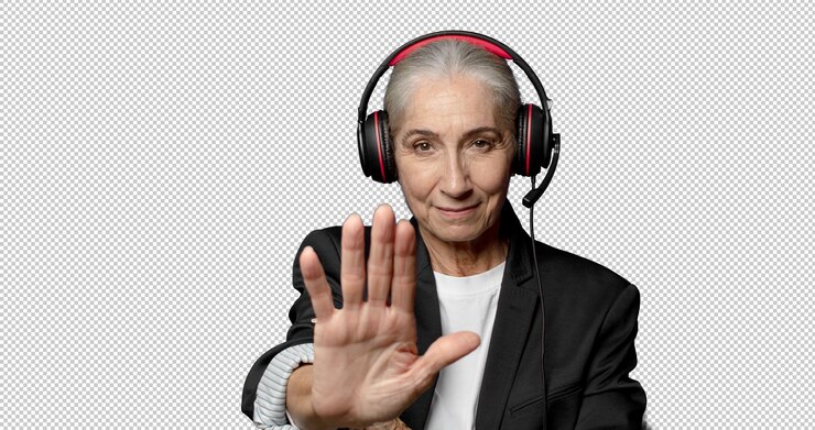 PSD gratuit une jolie femme d'âge moyen avec un casque de jeu
