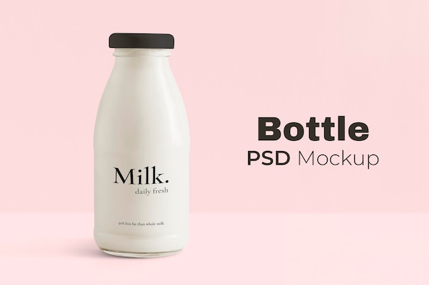 PSD gratuit maquette de bouteille de lait en verre psd avec emballage de produit d'étiquette