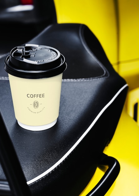 PSD gratuit maquette de tasse à café en papier jetable
