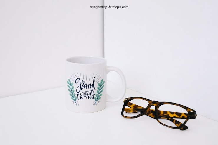 PSD gratuit model de tasse à café et de verres