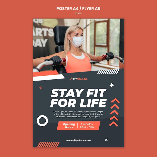 Modèle d'affiche verticale pour l'entraînement en salle de sport avec une femme portant un masque médical