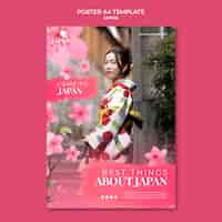 PSD gratuit modèle d'affiche verticale pour voyager au japon avec une femme et une fleur de cerisier