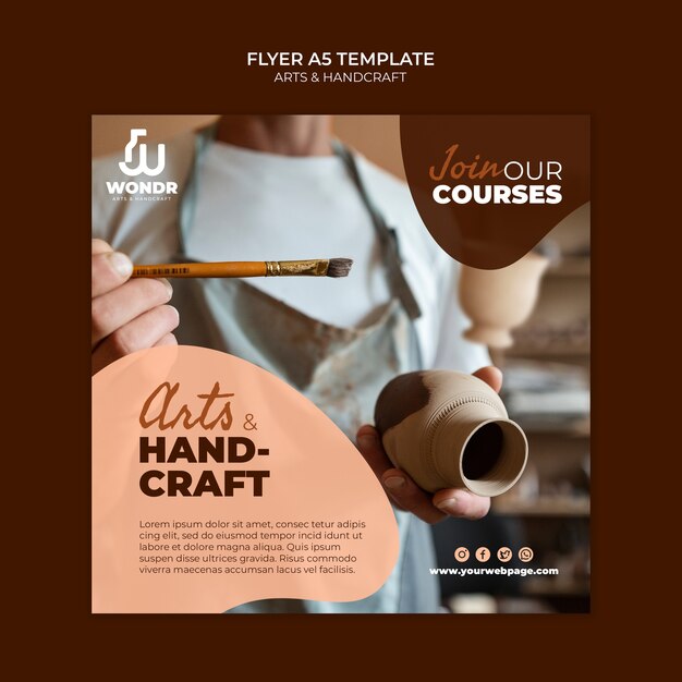 Modèle d'art et d'artisanat design plat