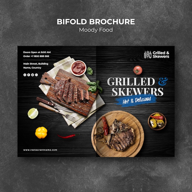 Modèle de Brochure à deux volets de restaurant de steak et de légumes grillés