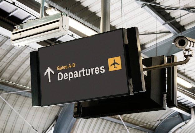 Panneau d&#39;affichage numérique vierge à la maquette de l&#39;aéroport