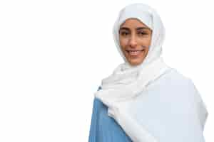 PSD gratuit portrait de femme portant le hijab