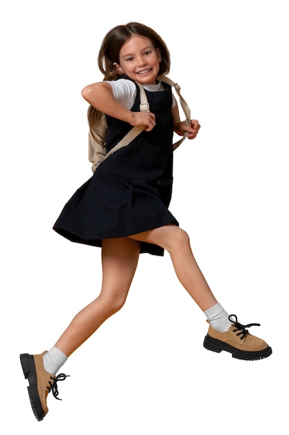 Portrait d'une jeune écolière en uniforme