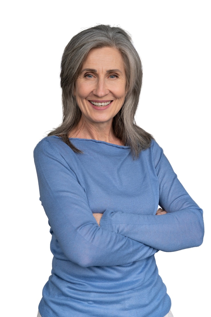 PSD gratuit senior femme souriante