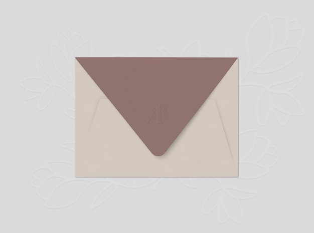 Envelope bege