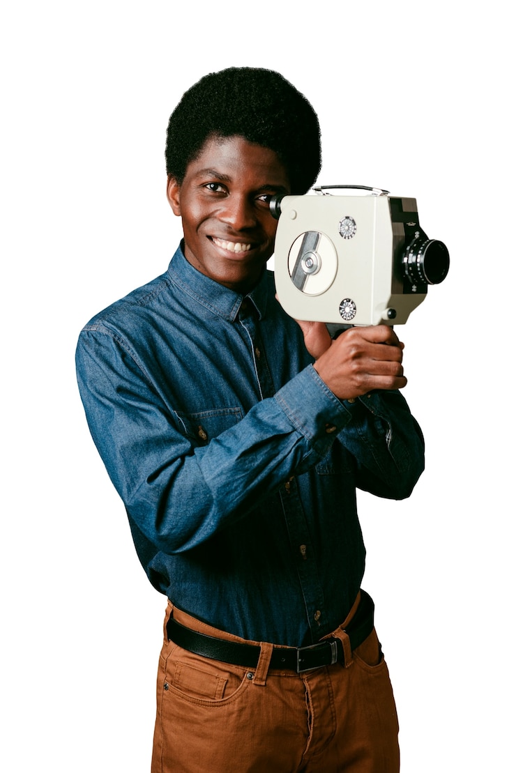 PSD grátis homem negro de meia-idade posando