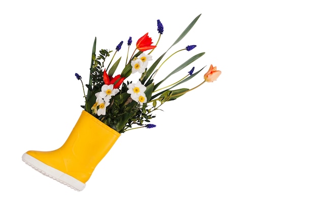 Lindas flores na bota isoladas