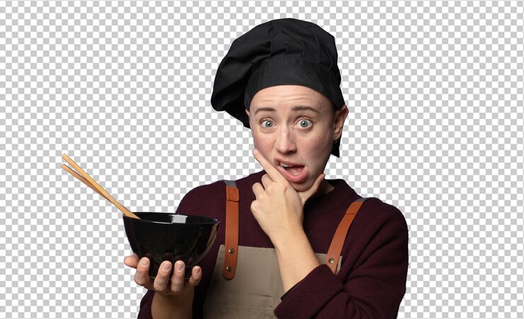 PSD grátis loira jovem e bonita mulher chef com uma tigela de ramen