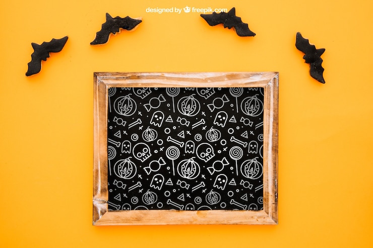 PSD grátis maquete de halloween com ardósia e morcegos