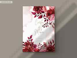 PSD grátis modelo de cartão de convite de casamento floral marrom vermelho elegante