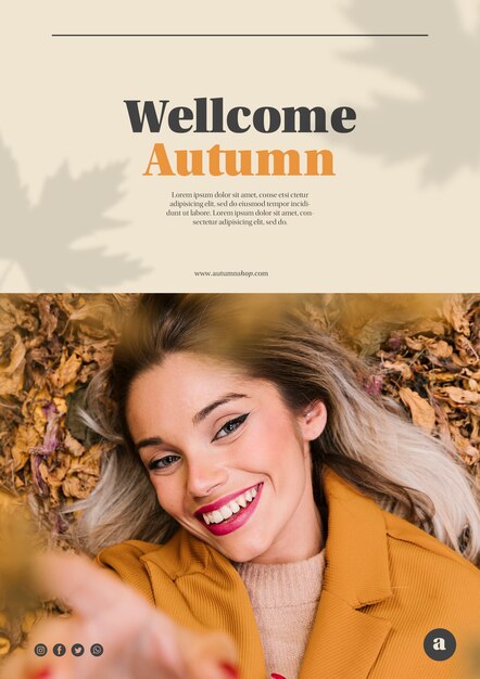 Mulher sorridente, olhando para o modelo de web de câmera