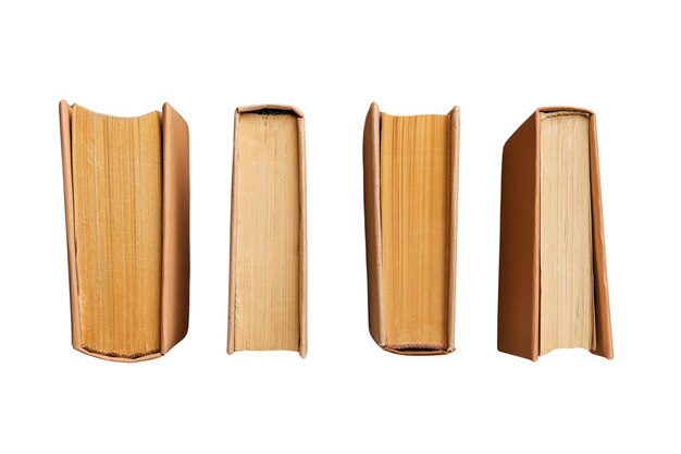pilha de livros isolada