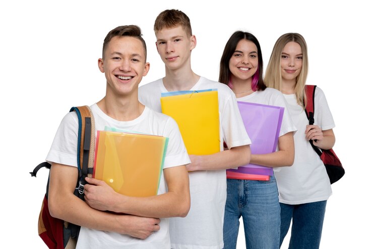 PSD grátis retrato de estúdio de jovens estudantes adolescentes