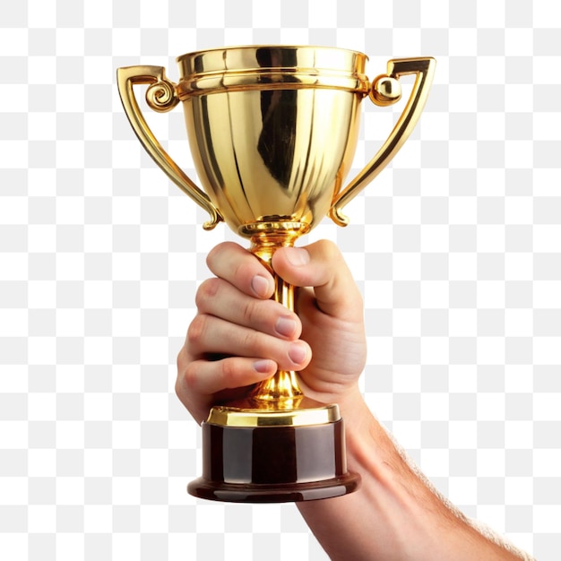 A mão segurando o troféu de ouro isolado em fundo transparente