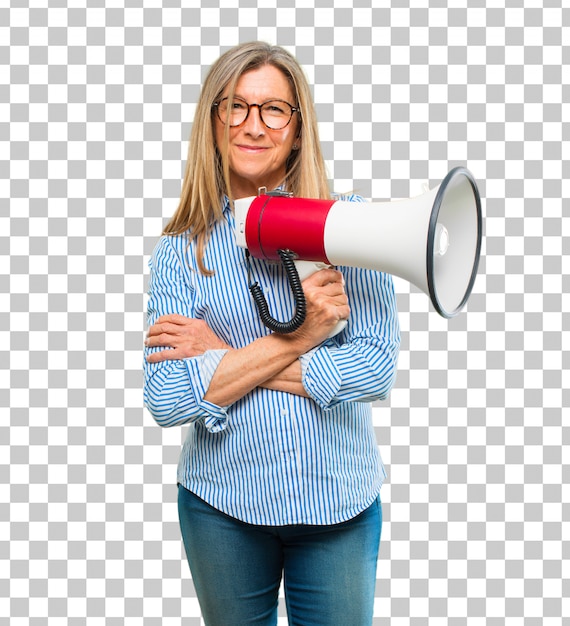 PSD Ältere schöne frau mit einem megaphon