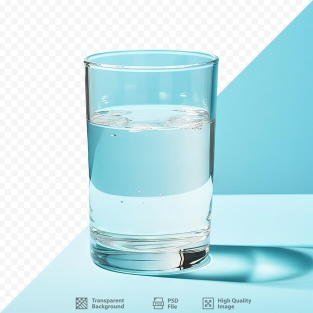 PSD agua tranquila y saludable en un vaso contra un fondo transparente