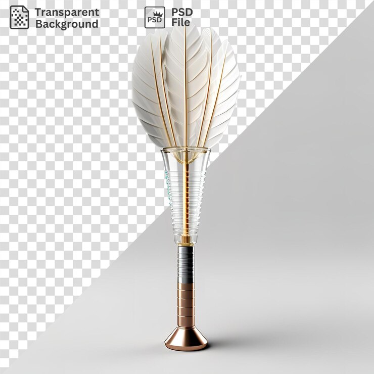 PSD aisló una lámpara en forma de pluma con una base dorada y una bombilla blanca acompañada de una pluma blanca y una sombra oscura