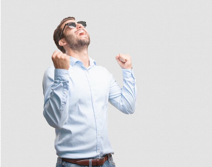 PSD apuesto joven con gafas de sol