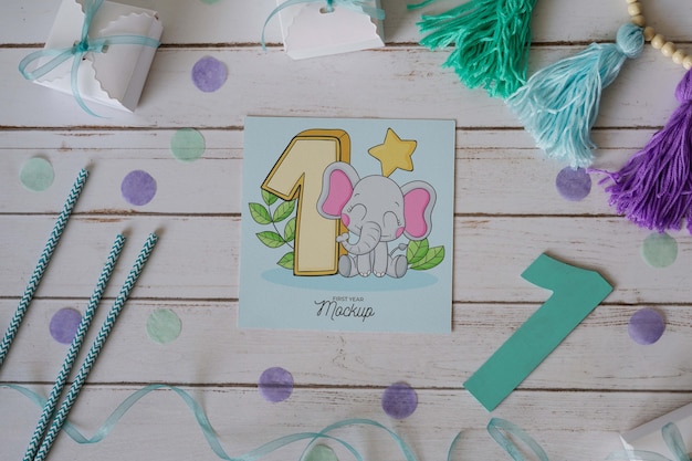 Assortimento di mock-up di elementi primo compleanno per neonati