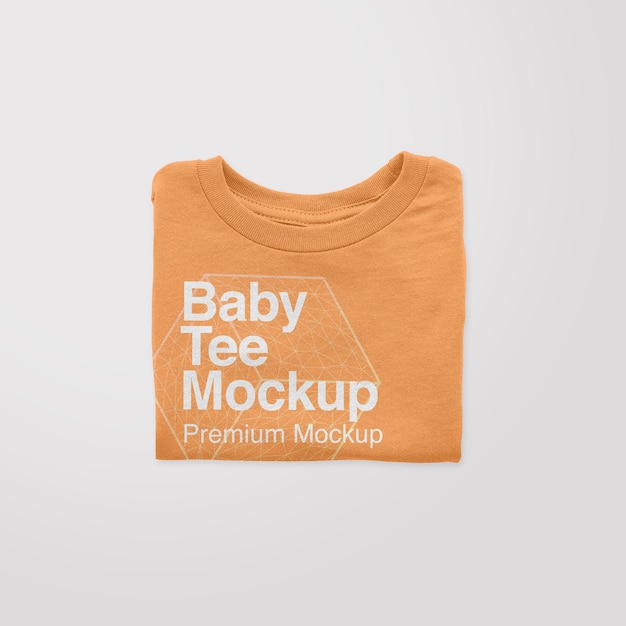 PSD baby gefaltetes t-shirt mockup