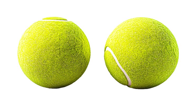 Ballon de tennis sur fond blanc isolé PSD