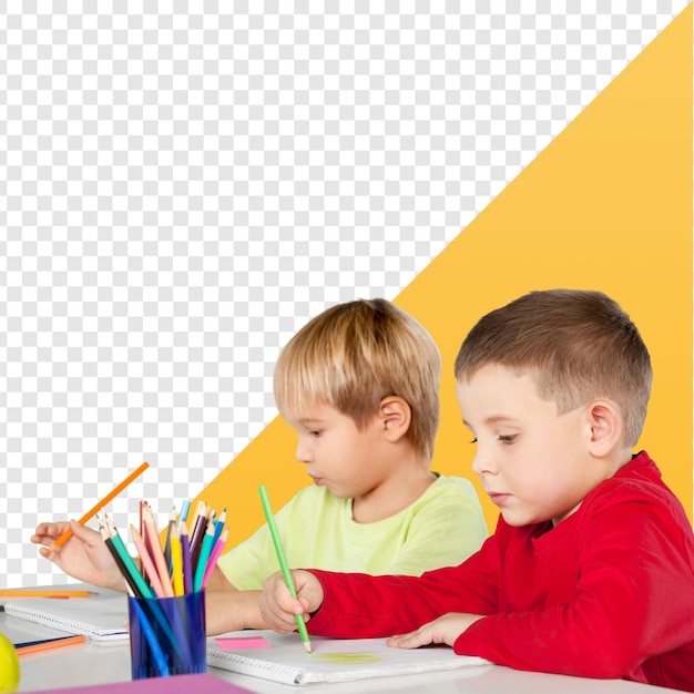Bambini che disegnano insieme
