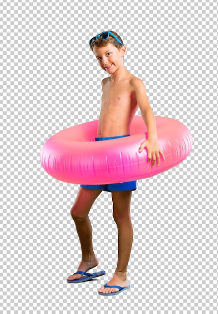Bambino felice in vacanza d&#39;estate