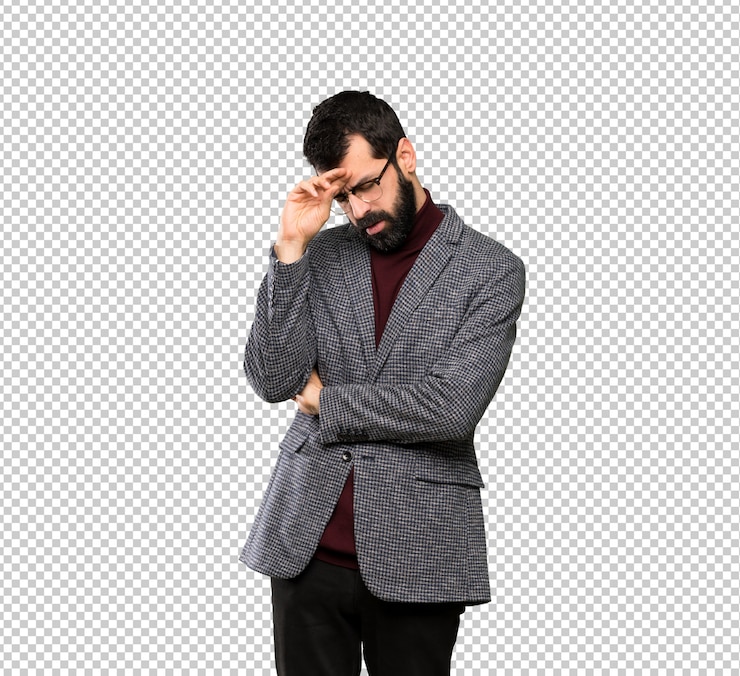 PSD bel homme avec des lunettes avec une expression fatiguée et malade