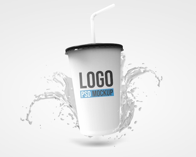 Bicchiere di plastica 3d rendering mockup design