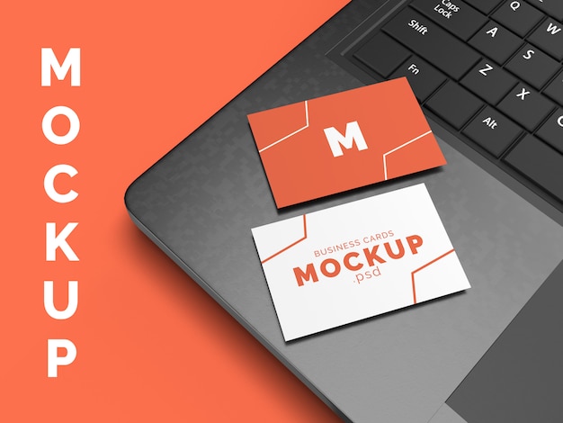 Biglietto da visita Mock-up sul portatile