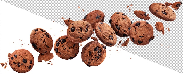 PSD biscoitos de chocolate quebrados caindo isolados no fundo branco