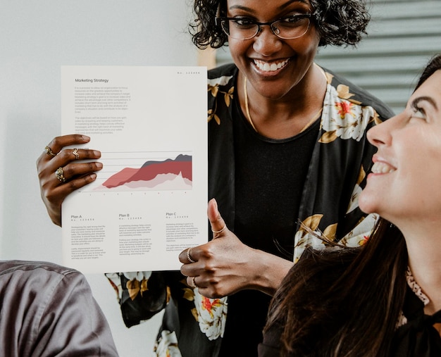 Black businesswoman presenting a marketing strategy