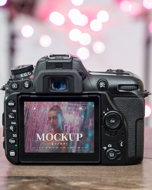 Blick auf eine professionelle und teure Fotokamera