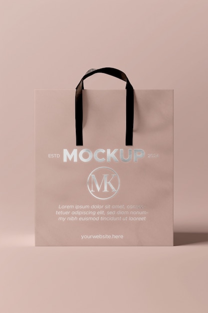 Bolsa de papel en el modelo de estudio