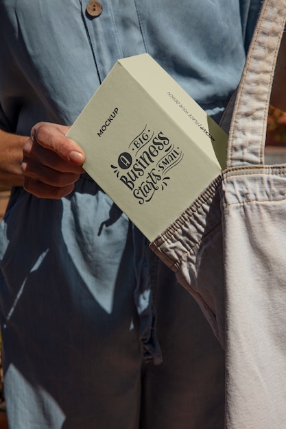 Bolsa de tela con modelo de caja