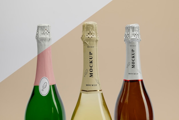 Bottiglie di champagne con mock-up