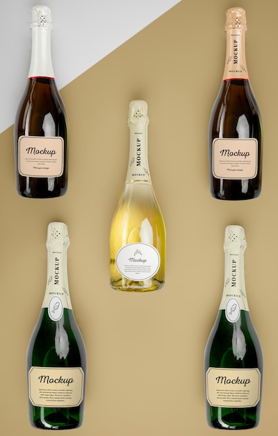 Bottiglie di champagne con mock-up