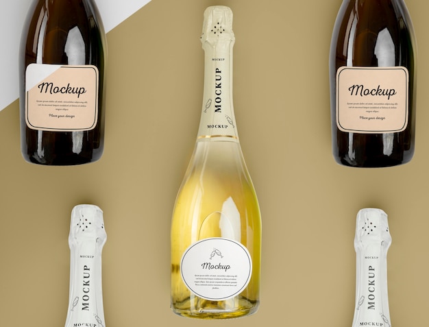 Bottiglie di champagne con mock-up