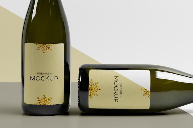 Bottiglie verticali e orizzontali di champagne mock-up